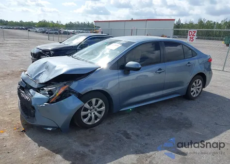 2020 Toyota Corolla Le z USA, uszkodzony, nr VIN JTDEPRAE7LJ017716